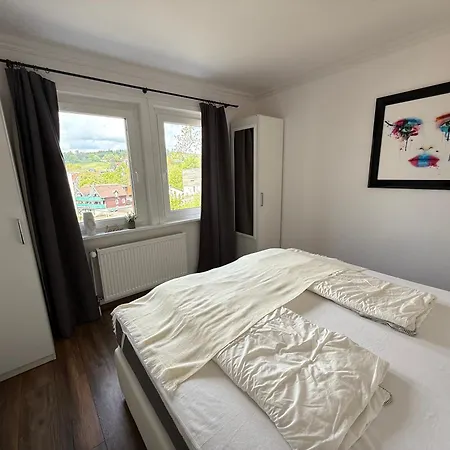 Primeloft Igel - Balkon - Zentrale Lage - Grosse Kueche - Stilvoll & Modern - Bis 6 Pers - Mit Parkplatz *