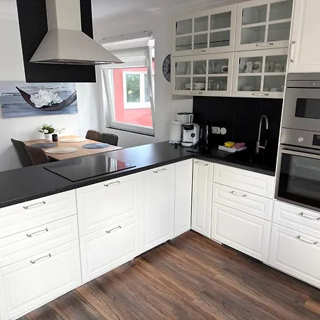 Primeloft Igel - Balkon - Zentrale Lage - Grosse Kueche - Stilvoll & Modern - Bis 6 Pers - Mit Parkplatz 아파트