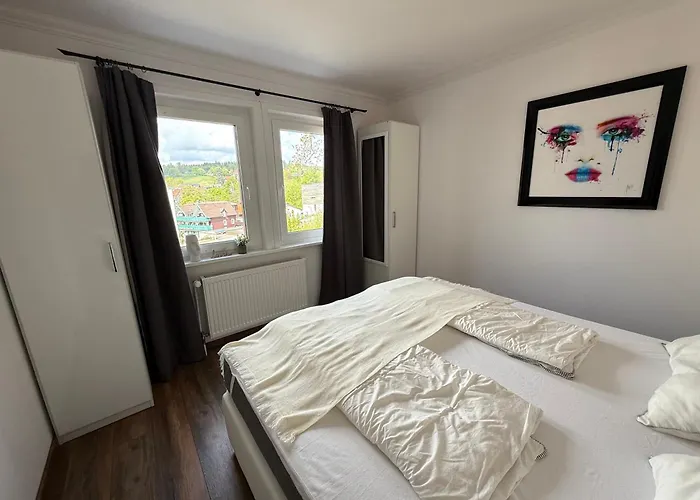 Primeloft Igel - Balkon - Zentrale Lage - Grosse Kueche - Stilvoll & Modern - Bis 6 Pers - Mit Parkplatz *