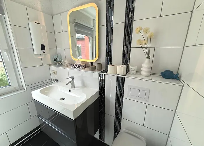 Primeloft Igel - Balkon - Zentrale Lage - Grosse Kueche - Stilvoll & Modern - Bis 6 Pers - Mit Parkplatz Lägenhet *